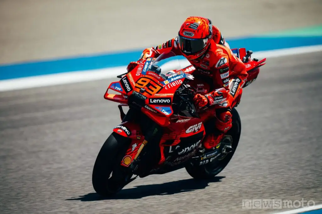 Marc Marquez durante la Sprint di MotoGP in Thailandia 2025